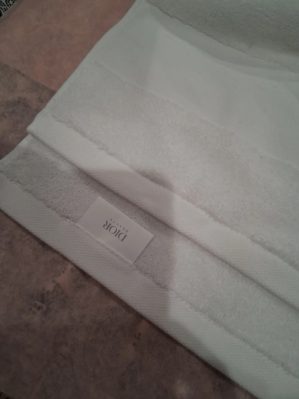 Dior GWP Beauty White Embroidered Towel Set.New